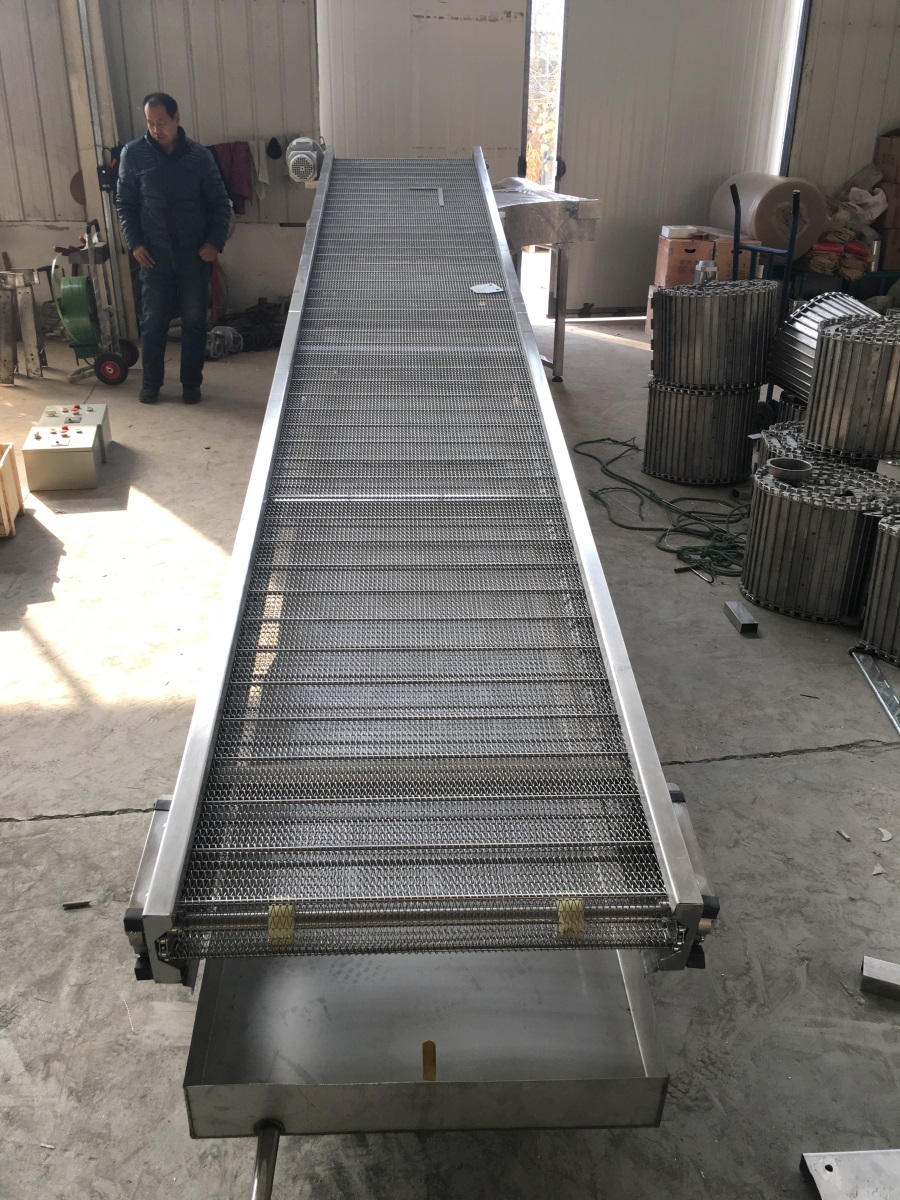 網(wǎng)鏈輸送機(jī)