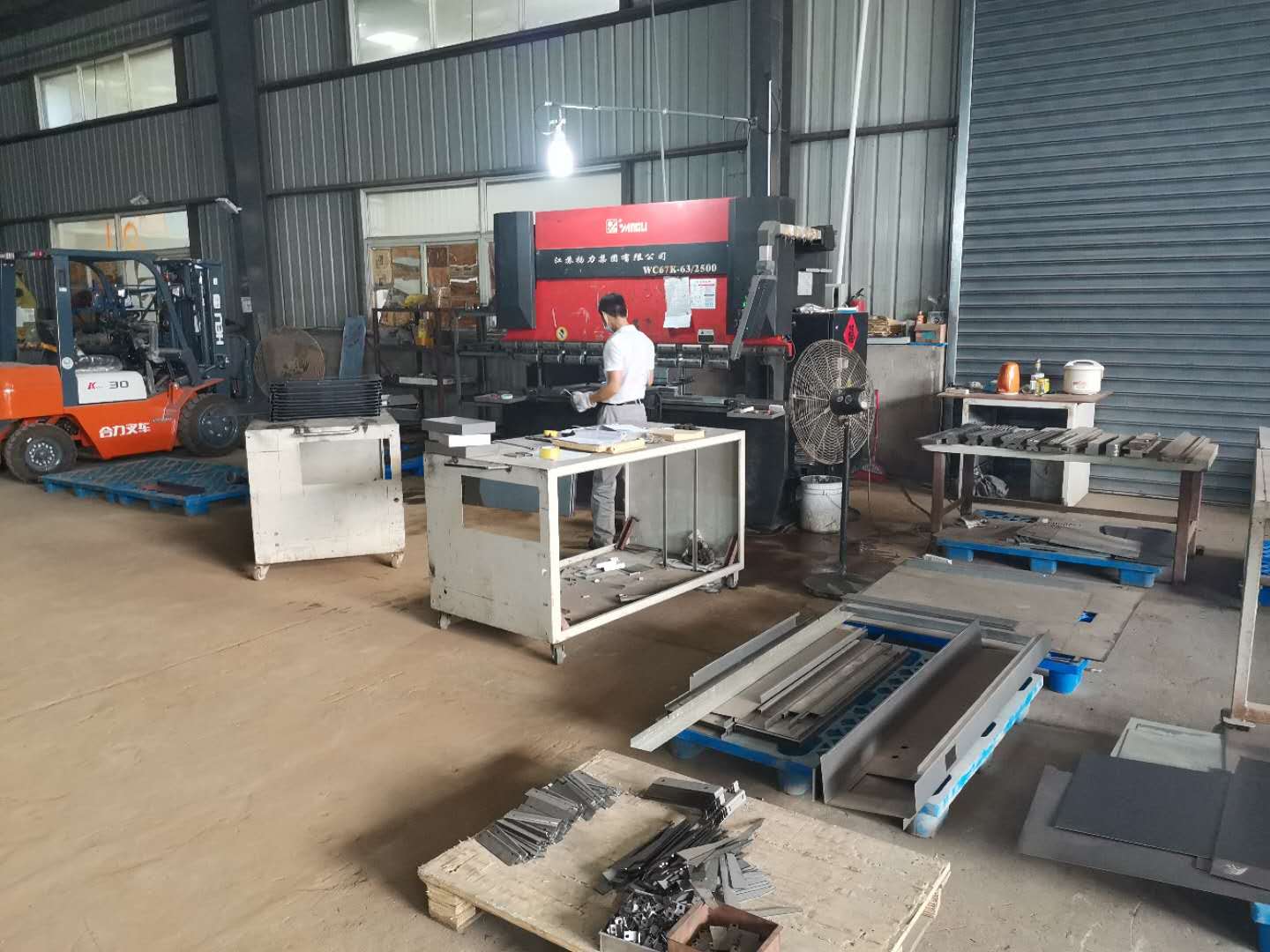 生產(chǎn)車間15