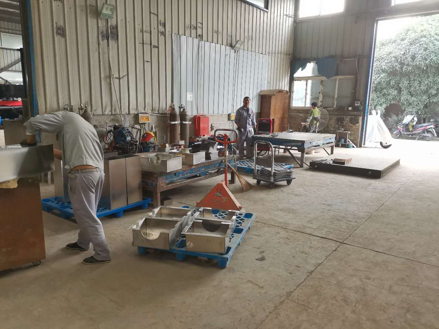 生產(chǎn)車間4