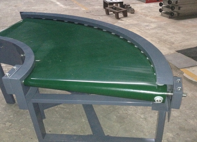 皮帶輸送機(jī)拉緊裝置的要求